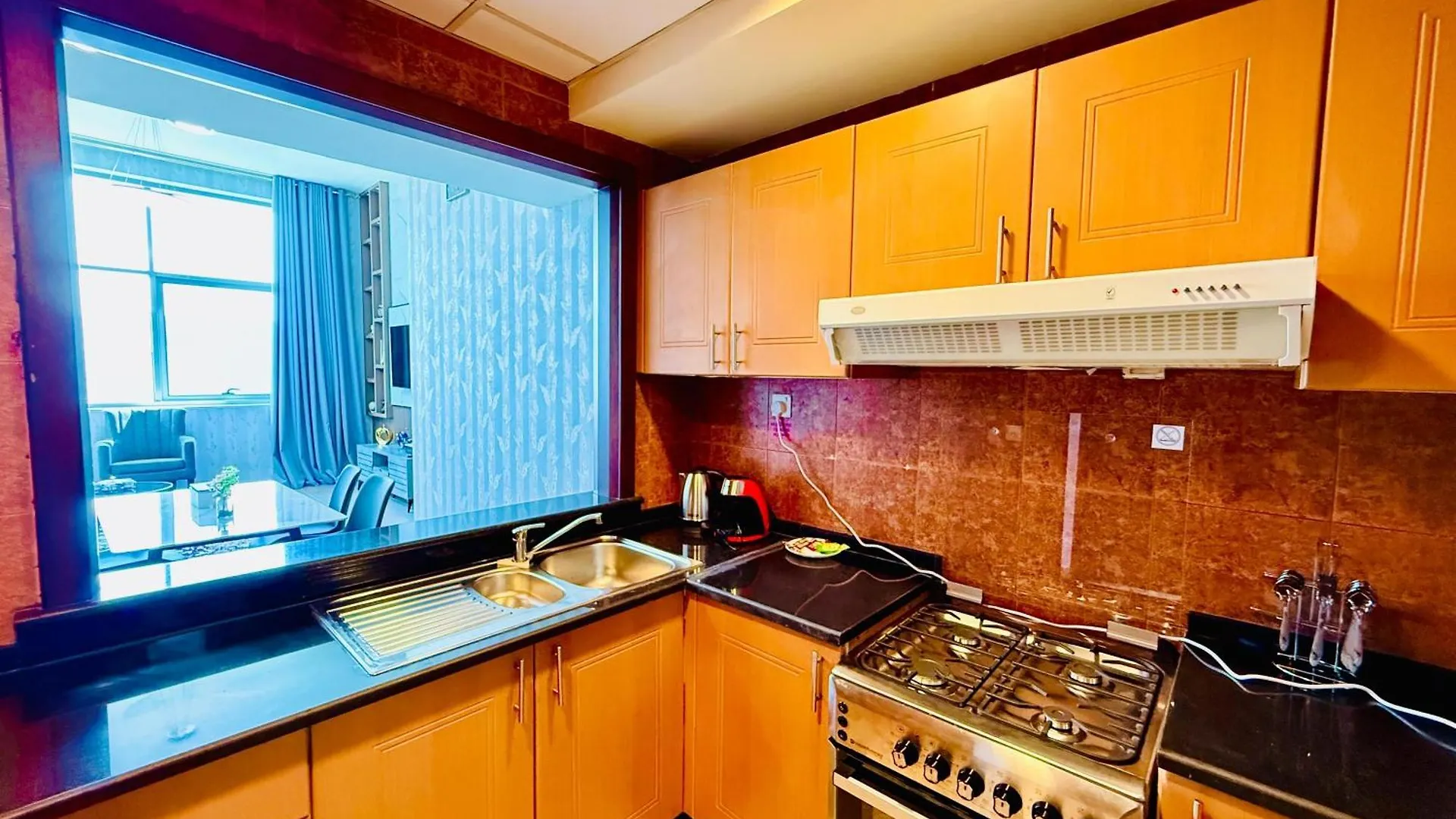 Hm-102Amazing Large Fully Furnished 1Bhk Apartment Dubai